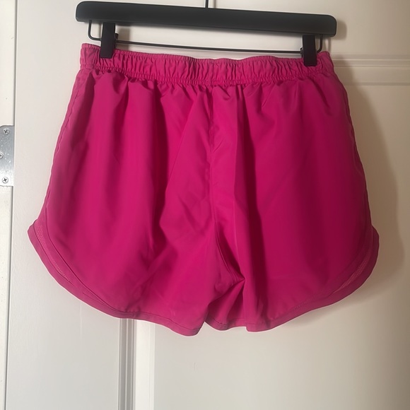 Nike Pink Dri-Fit shorts - Picture 3 of 4